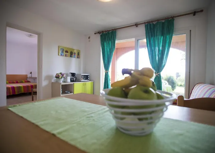 De Tourisme Marina Corsa *