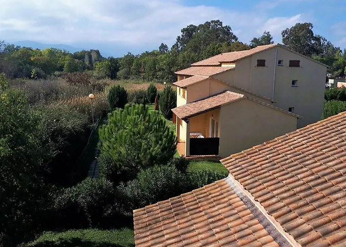 De Tourisme Marina Corsa Apartmán *