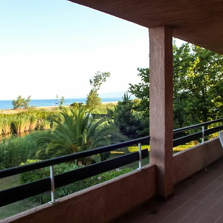 De Tourisme Marina Corsa Apartmán